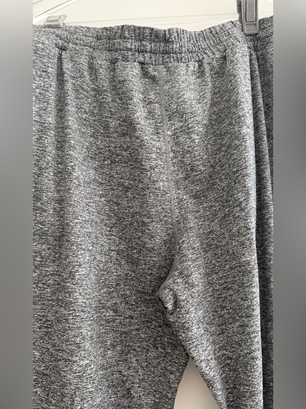Vuori heather grey jogger - Picture 3 of 4